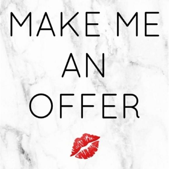 White House Black Market Red Black Chevron Batwing Short Sleeve Knit Top Size M - Picture 9 of 9